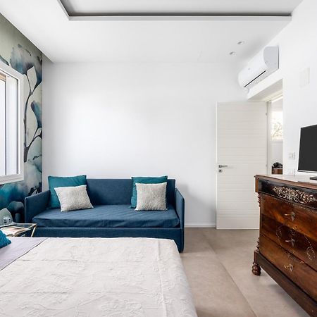 Appartamento In Villa Con Piscina Privata Palermo Exteriör bild