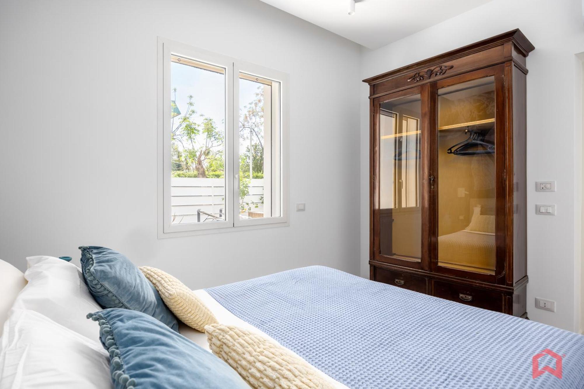 Appartamento In Villa Con Piscina Privata Palermo Exteriör bild